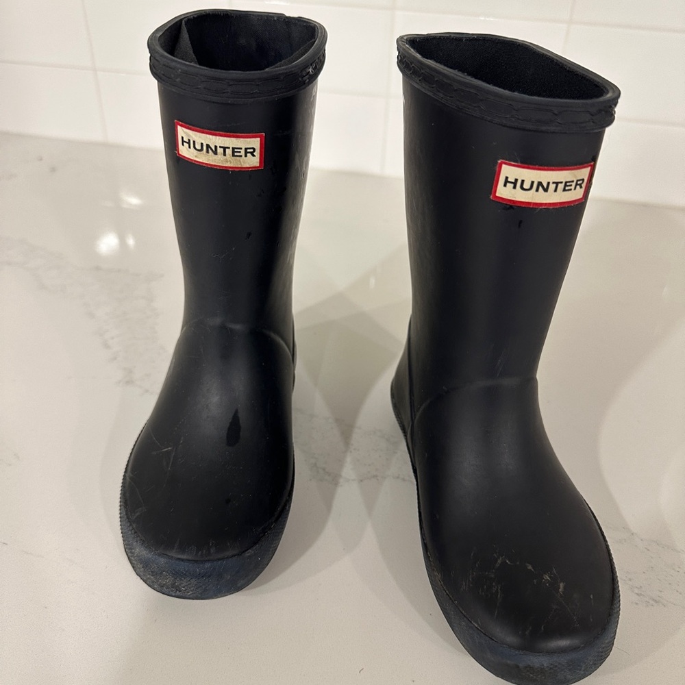 Navy hunter boots boys